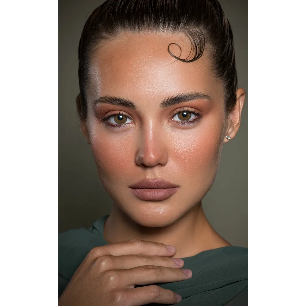 عدسات لاصقة أديكت من أنستازيا - مارون thumbnail 2