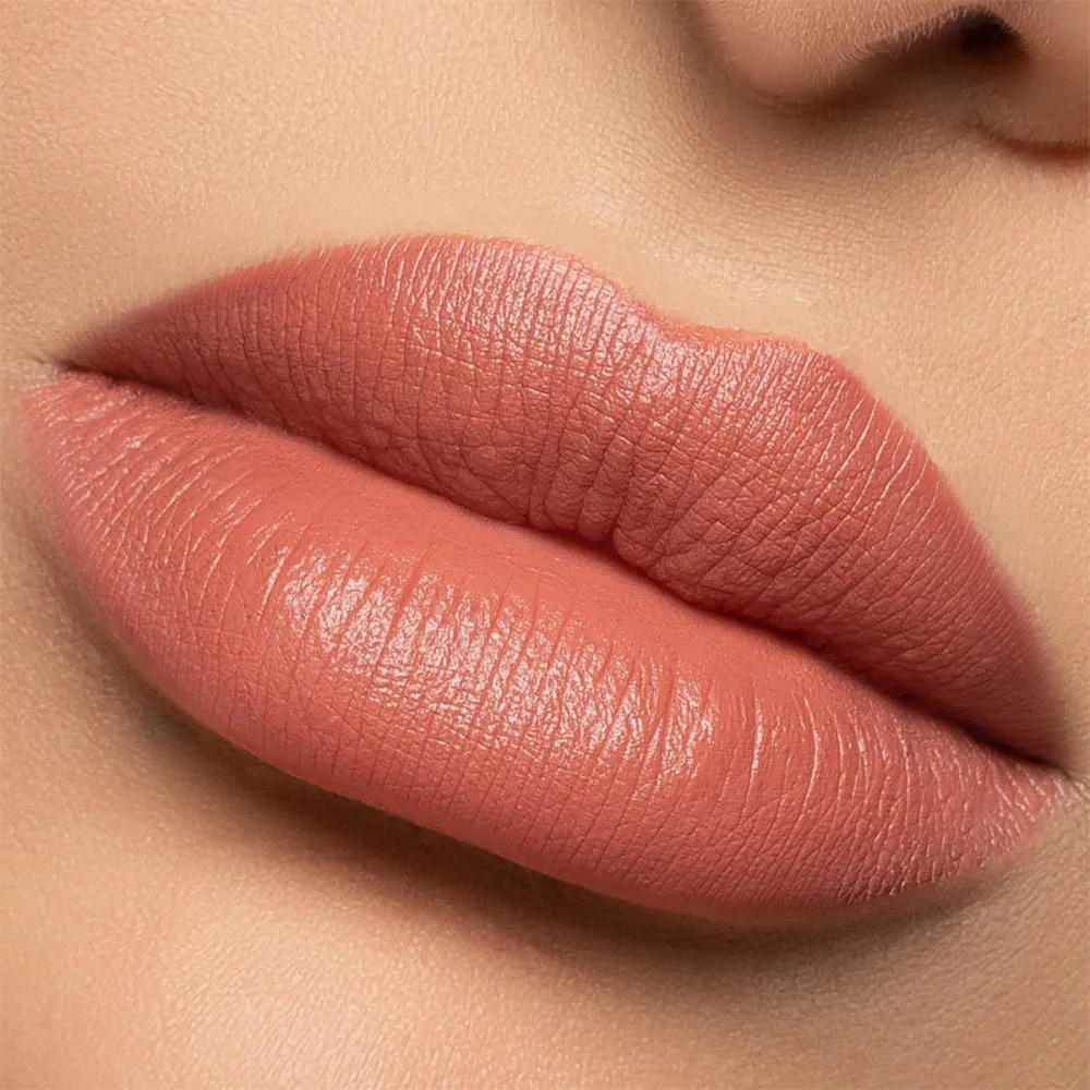 Katia Bold Stable Soft Kiss Proof Lipstick - Hun (4 g) thumbnail 2