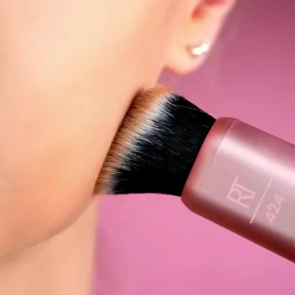 Real Techniques Slide Powder Makeup Brush thumbnail 7