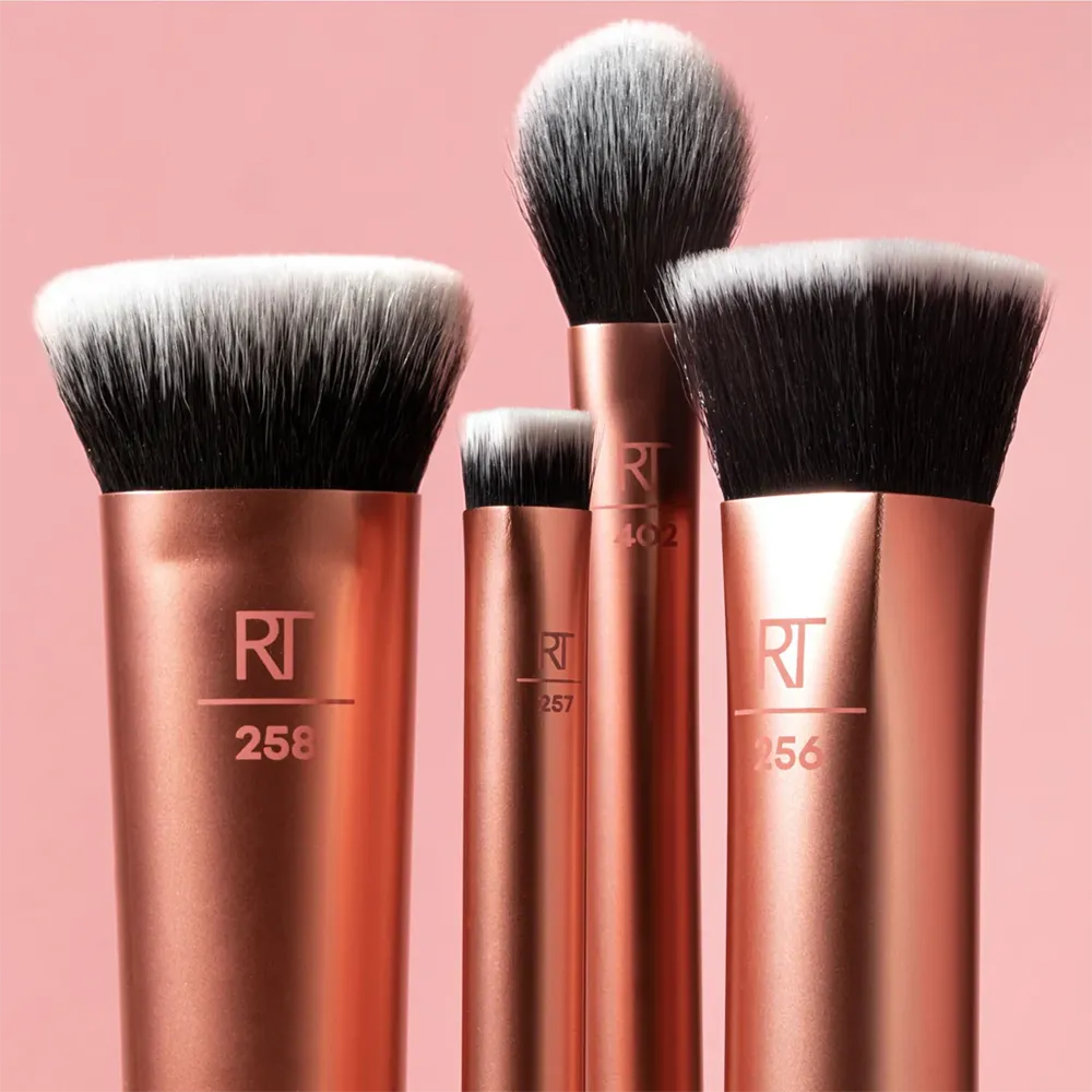 Real Techniques Face Base Makeup Brush Kit thumbnail 3