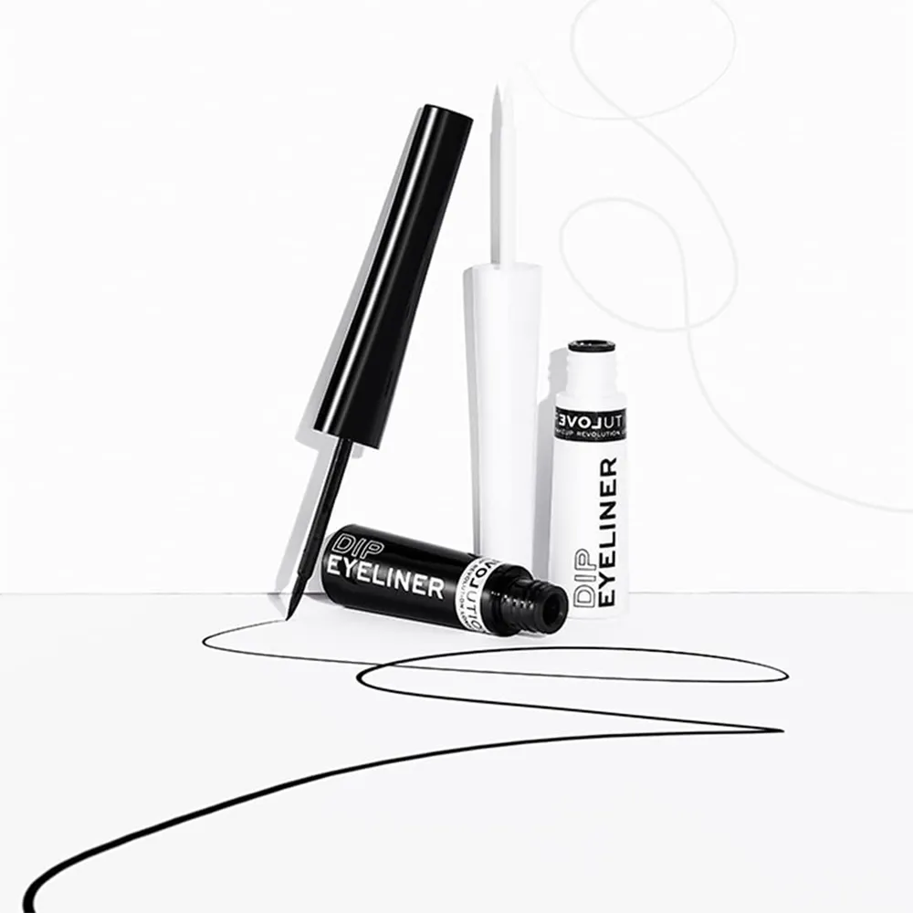 Makeup Revolution Relove Dip Eyeliner - White (5 ml) thumbnail 6
