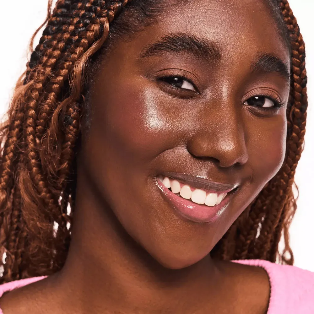 essence Baby Got Blush - 40 Sweets & Roses thumbnail 3