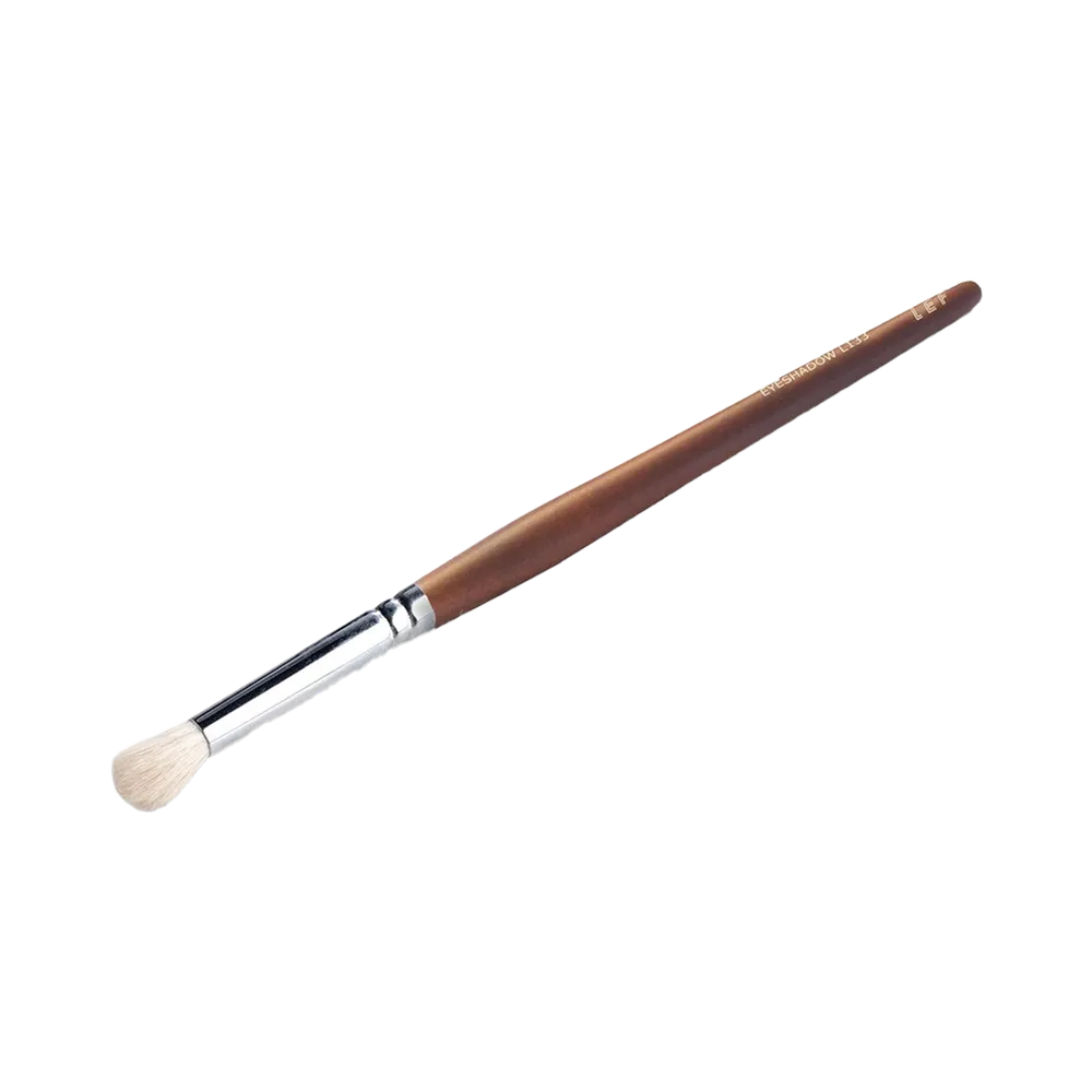 LEF Cosmetics Eyeshadow Brush - L133 thumbnail 2
