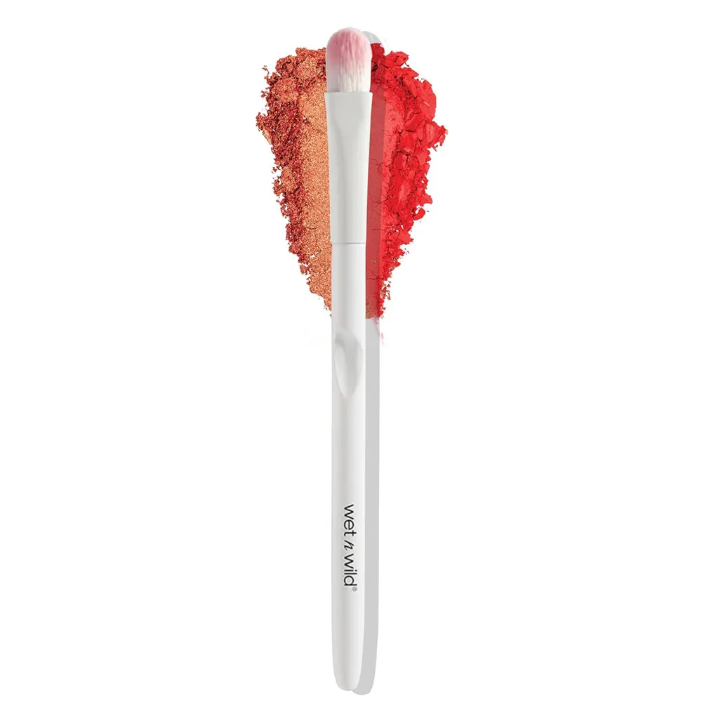 Wet N Wild Eyeshadow Brush - Large thumbnail 2