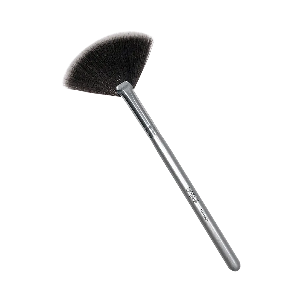Make Over 22 MBR001 Highlighter Brush thumbnail 1