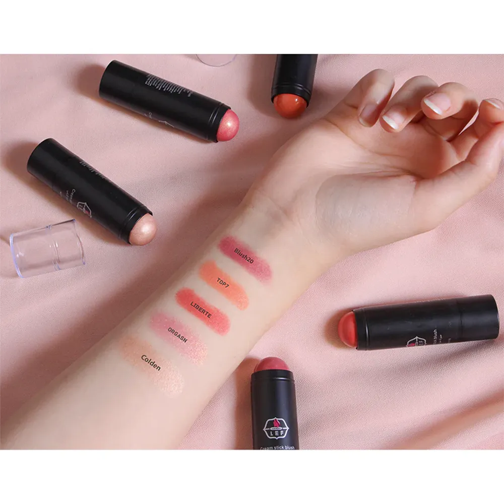 LEF Cosmetics Steak Blush & Lips - 05 BH thumbnail 4