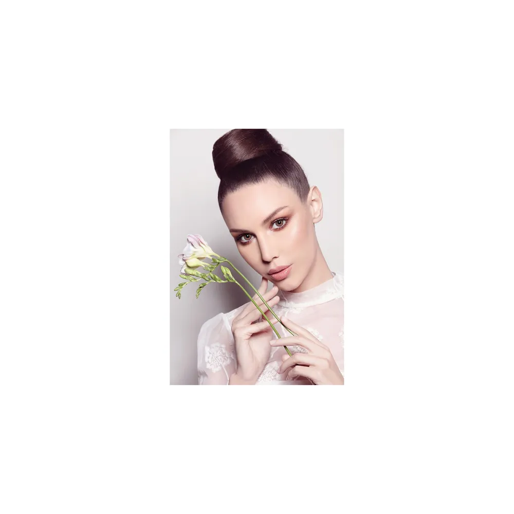 Diva Monthly Color Contact Lenses - Latte (2 Lens) thumbnail 4