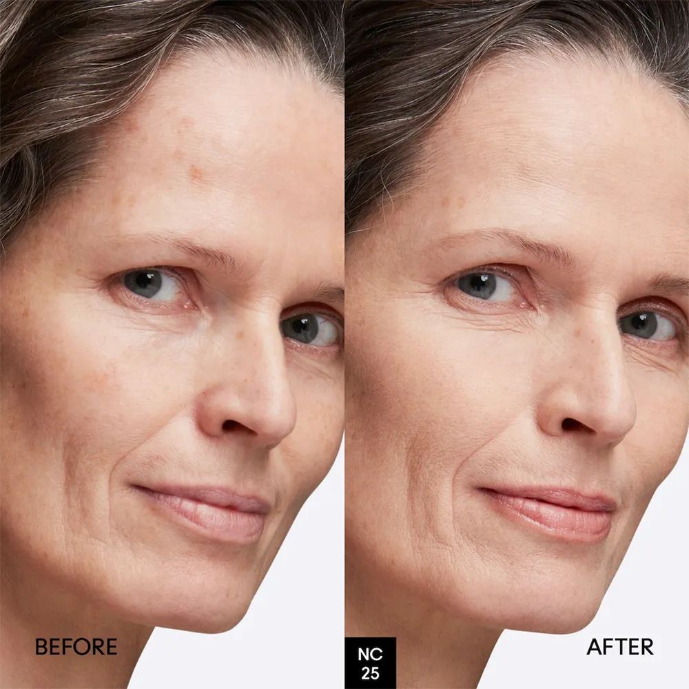 M.A.C Studio Fix Tech Cream-To-Powder Foundation - NC25 thumbnail 4