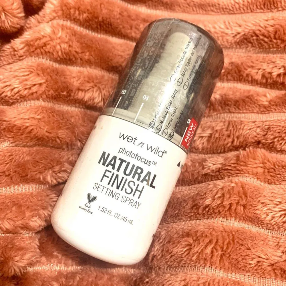Wet N Wild Photo Focus Natural Finish Setting Spray - 45 ml thumbnail 4
