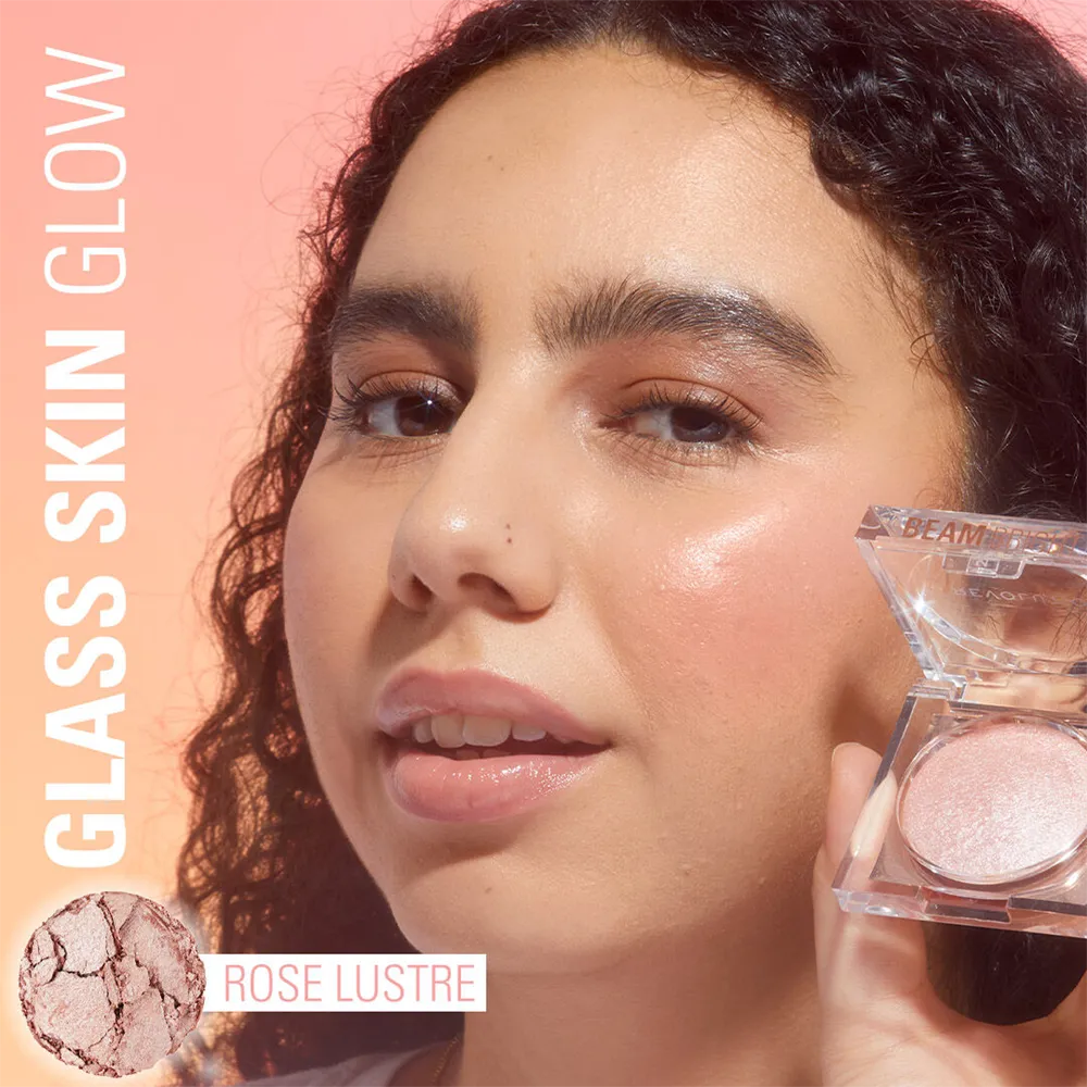 Makeup Revolution Beam Bright Highlighter
  - Rose Lustre thumbnail 4