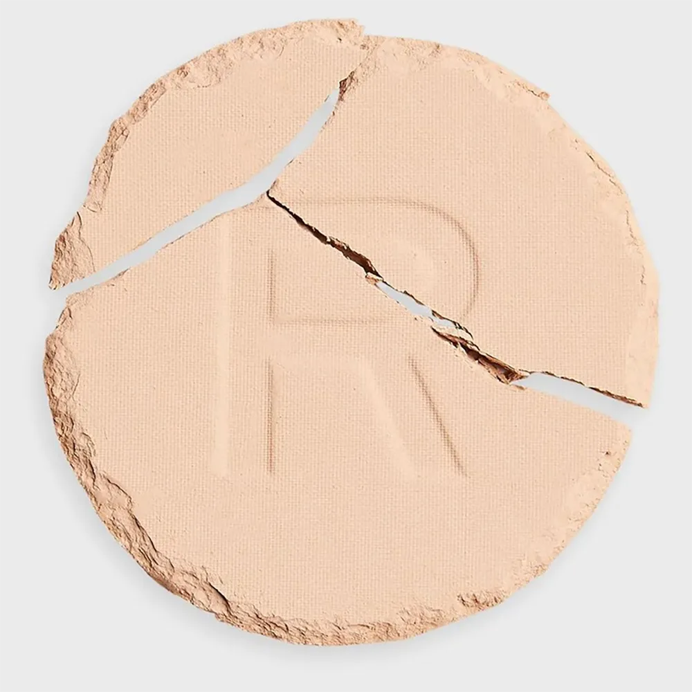 Makeup Revolution Conceal & Define Powder Foundation - P8 thumbnail 4