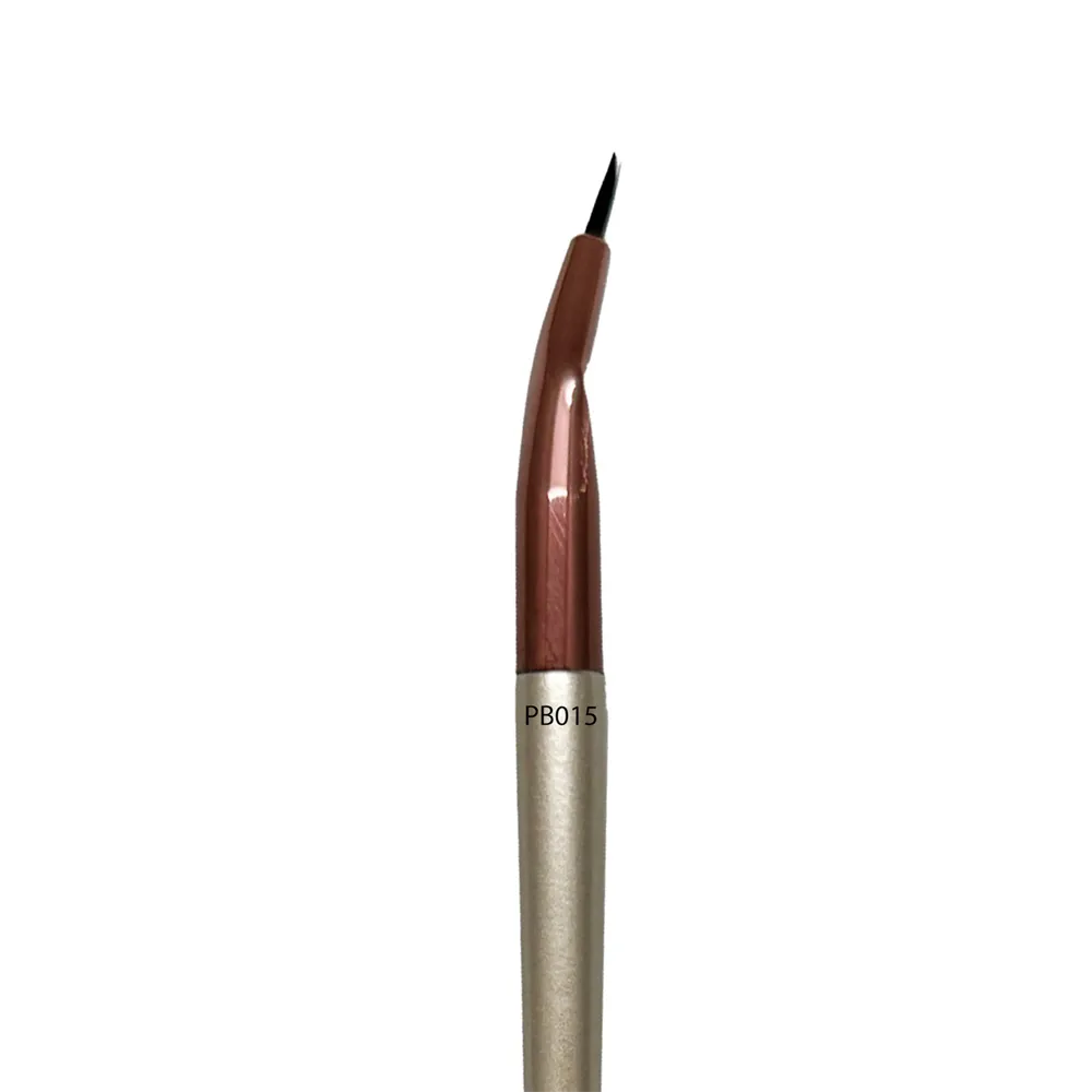Make Over 22 Eyeliner Brush - PB015 thumbnail 2