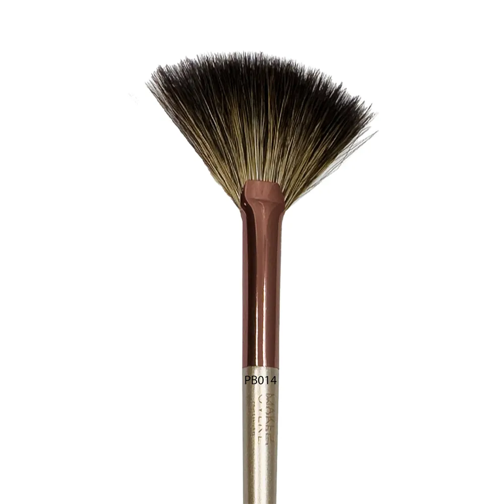 Make Over 22 Fan Effect Face Brush - PB014 thumbnail 2