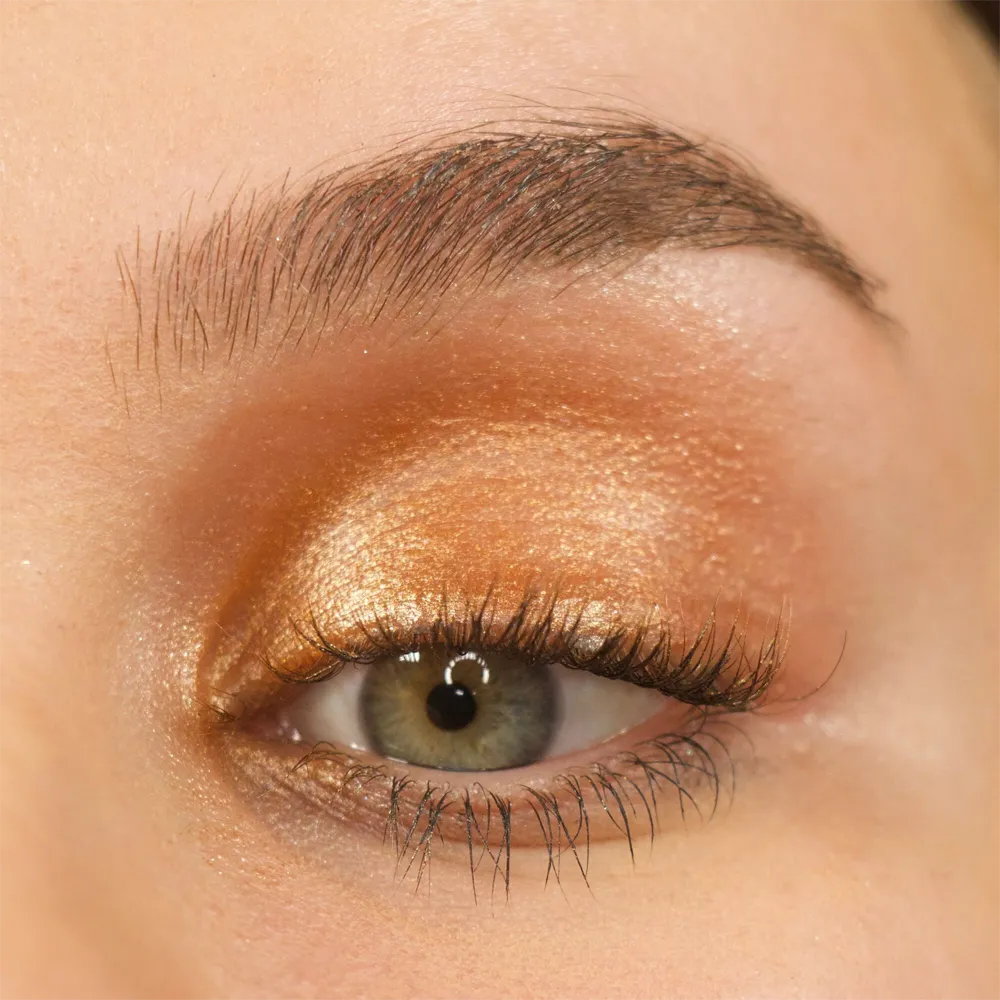 Makeup Revolution Lustre Wand Eyeshadow Stick - Obsessed Bronze thumbnail 3