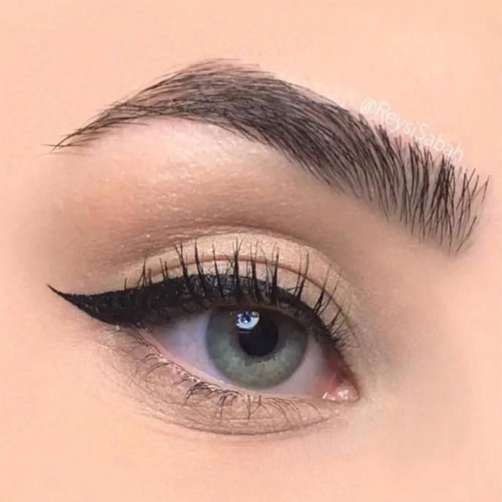 Golden Rose Vinyl Liner Waterproof Eyeliner - Glossy Black thumbnail 4