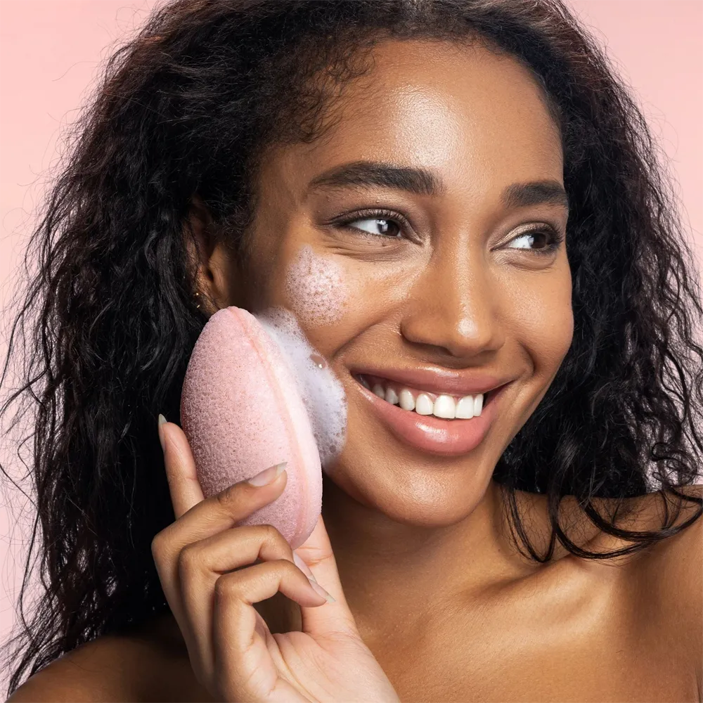 Real Techniques Miracle Cleanse Sponge 01486 thumbnail 4