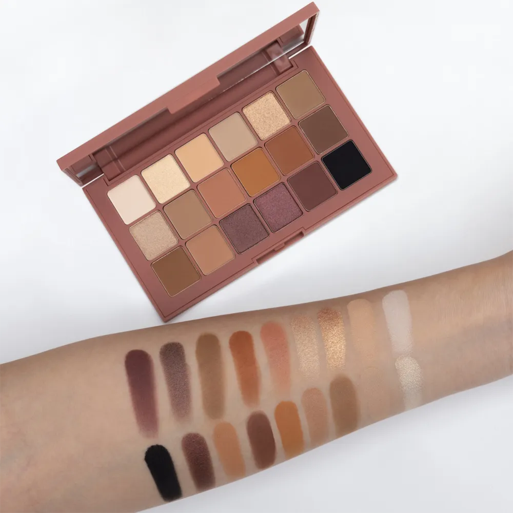 Bolver USA Eyeshadow Palette in 18 Shades - E11 Nude (19 g) thumbnail 3