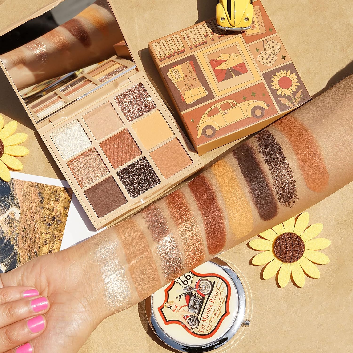 Kara Beauty Road Tripping Eyeshadow Palette thumbnail 3