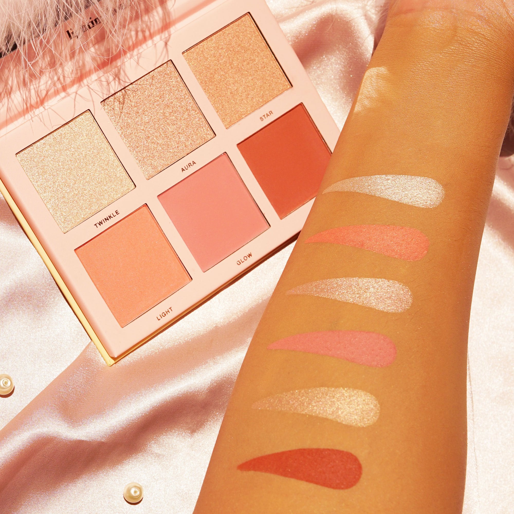 Kara Beauty Lighting Hour Blush & Highlight Palette thumbnail 5