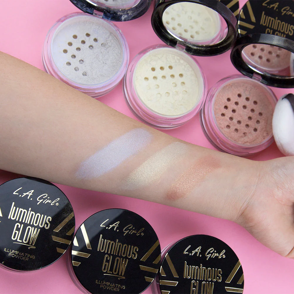 L.A.Girl Luminous Glow Illuminating Powder - GLP694 24K thumbnail 2