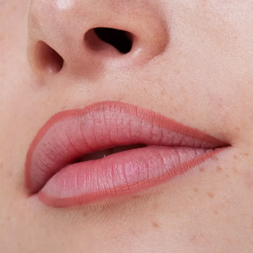 essence 8H Matte Comfort Lipliner - 04 - Rosy Nude thumbnail 5