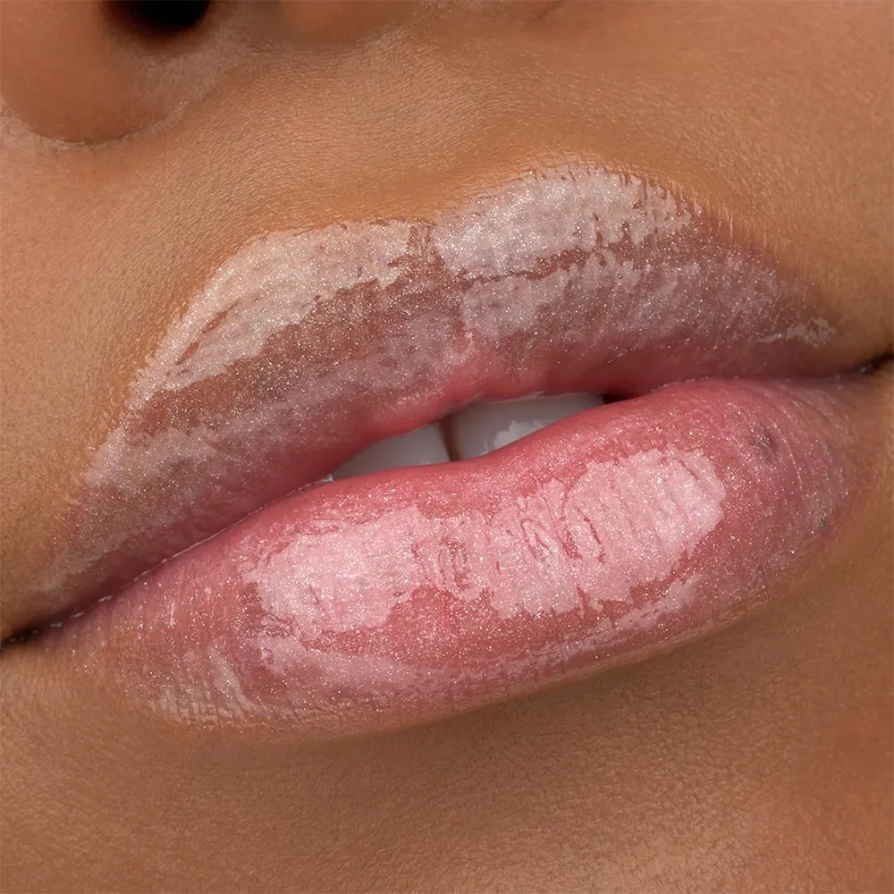 Essence What The Fake! Plumping Lip Filler 01 thumbnail 4