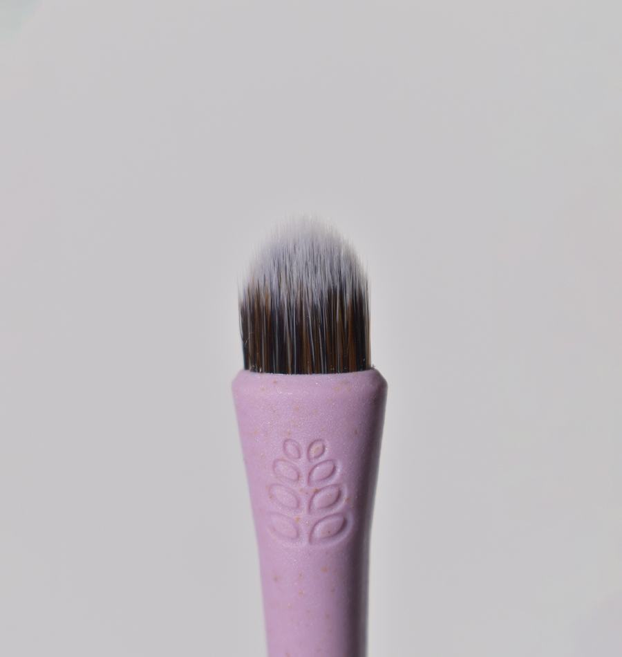 Beter Natural Fiber Concealer Brush 22305 thumbnail 3