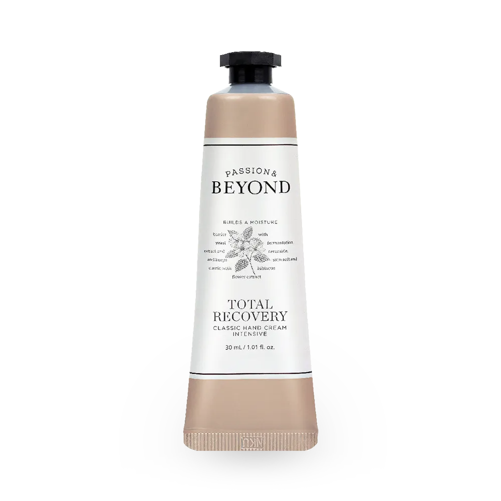 The Face Shop Passion & Beyond Classic Intensive Total Recovery Hand Cream - 30 ml thumbnail 1