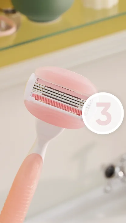 Gillette Venus Comfortglide Spa Breeze Razor - 2 Refill thumbnail 3
