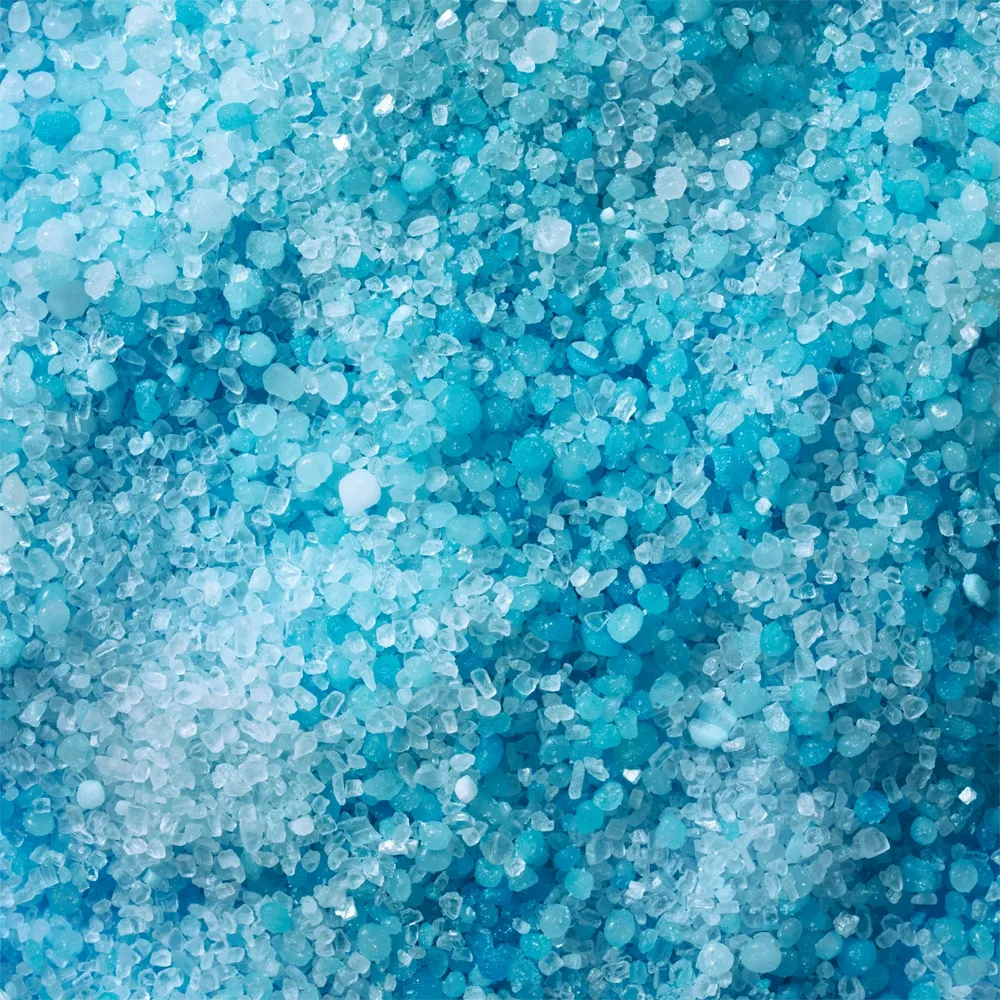 ST. Ives Sea Salt and Pacific Kelp Exfoliating Body Wash - 650 ml thumbnail 4