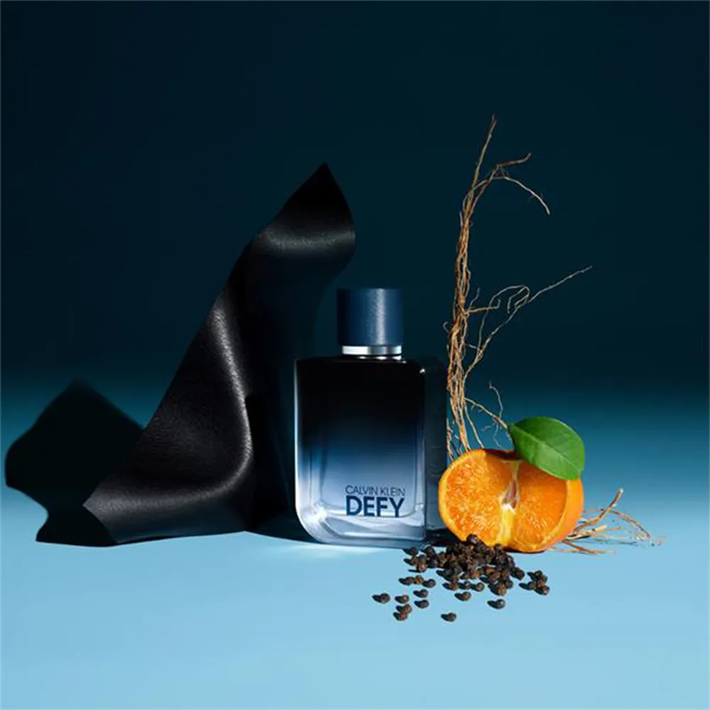 Calvin Klein Defy Eau De Parfum - 50 ml thumbnail 4