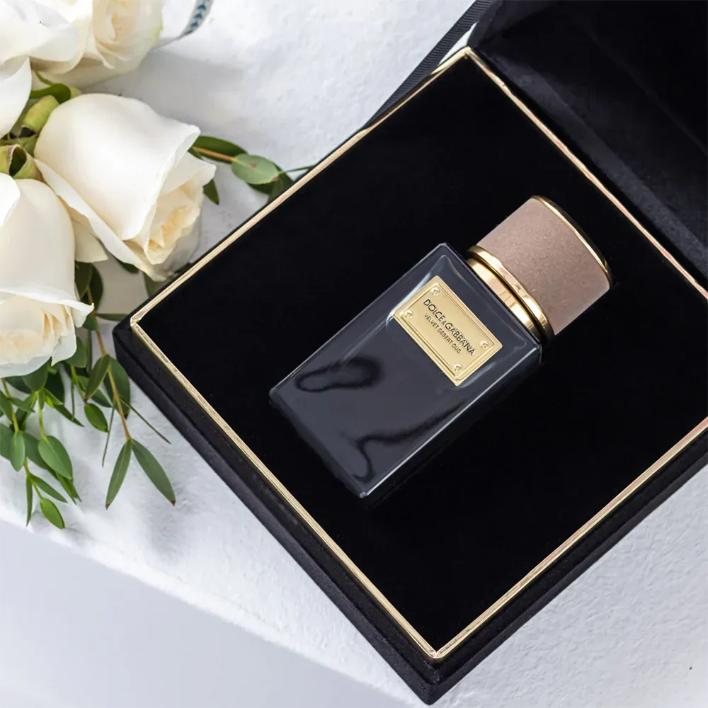 Dolce & Gabbana Velvet Desert Oud Eau De Parfum - 50 ml thumbnail 3