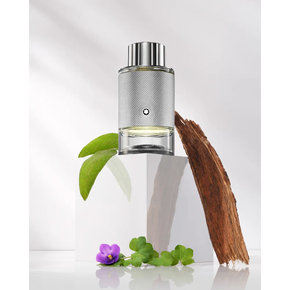Montblanc Explorer Platinum Eau De Parfum thumbnail 3
