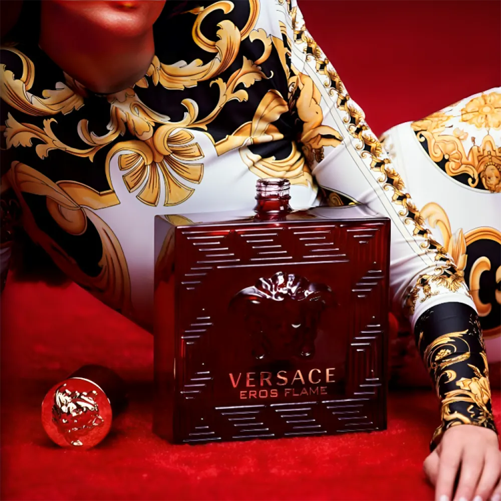 Versace Eros Flame Eau De Parfum thumbnail 3