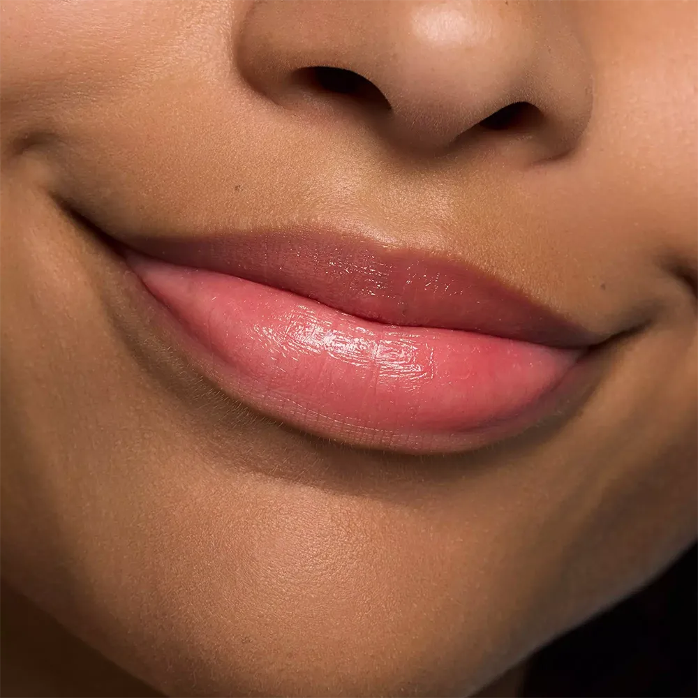 Essence Juicy Bomb Glossy Butter Balm - 01 - One In A Melon thumbnail 5