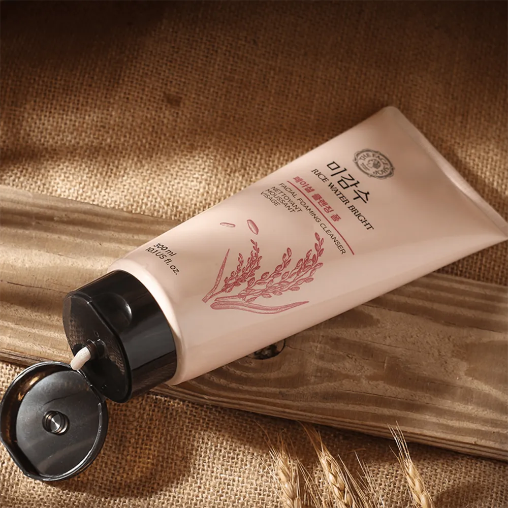 The Face Shop Rice Water Bright Facial Foaming Cleanser - 150 ml thumbnail 2