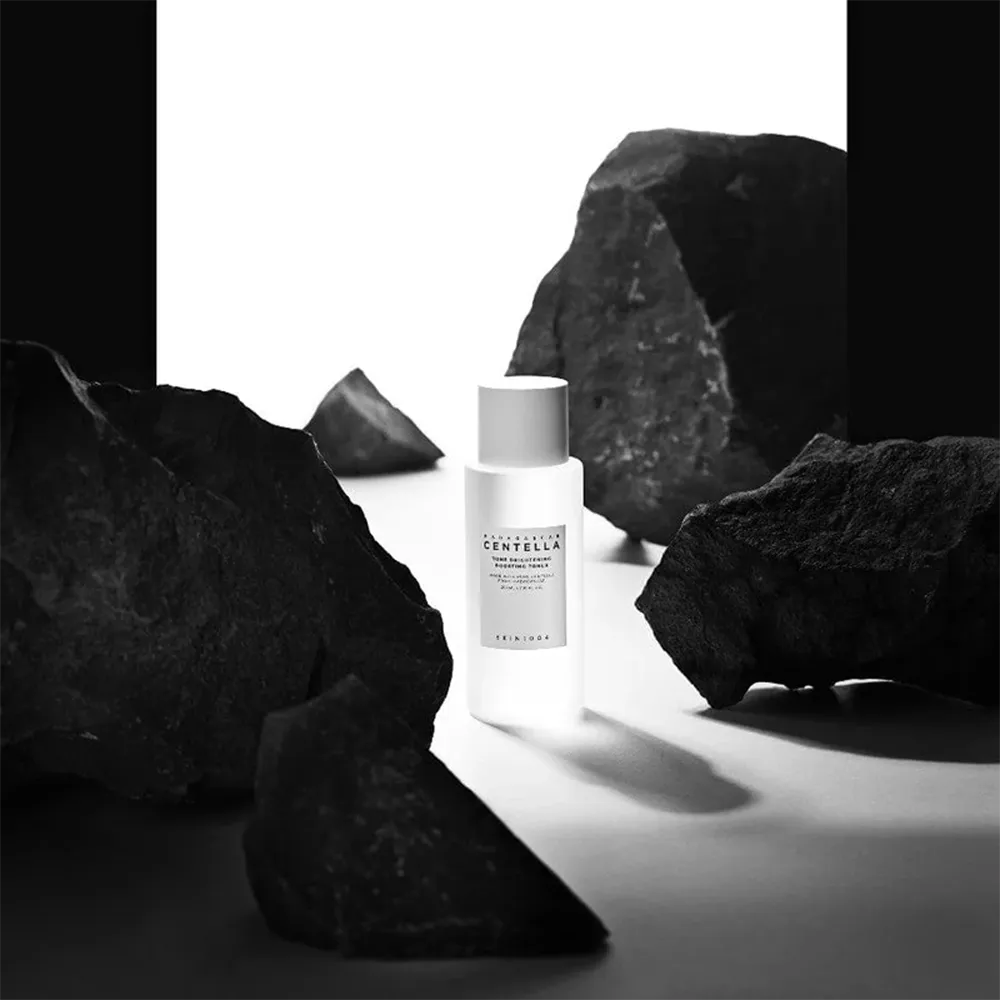 SKIN1004 Madagascar Centella Tone Brightening Boosting Toner - 210 ml thumbnail 4