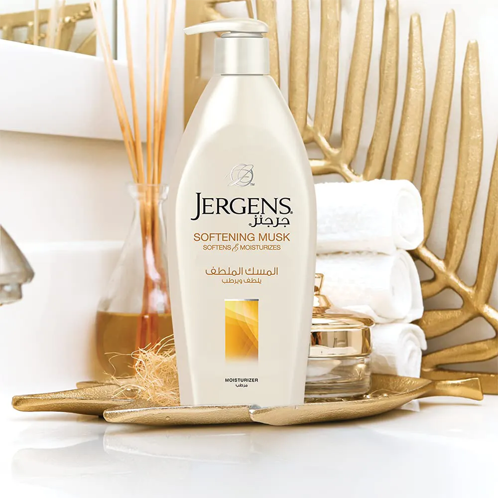 Jergens Softening Musk Dry Skin Moisturizer - 400 ml thumbnail 3
