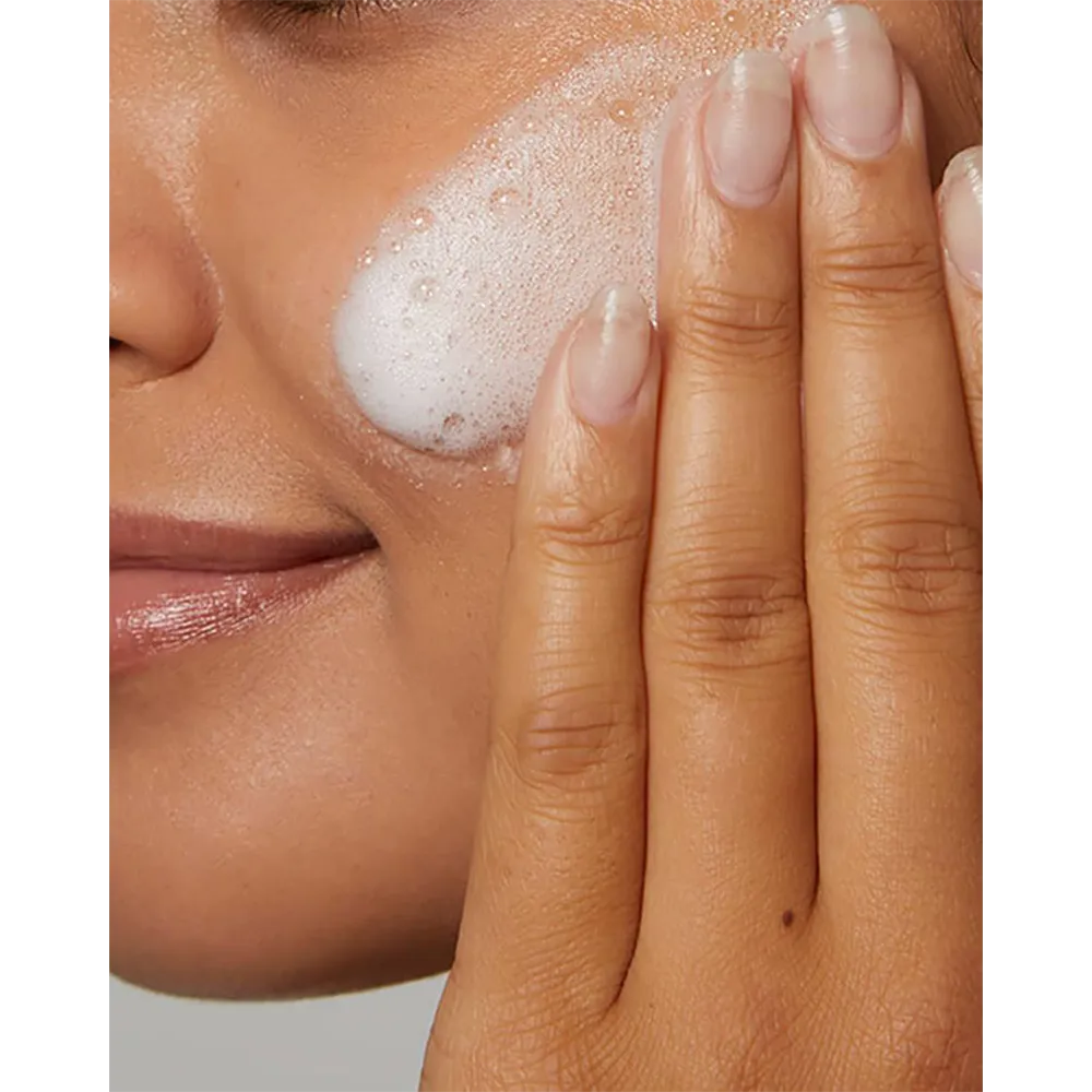 CeraVe Hydrating Cream-to-Foam Cleanser - 87 ml thumbnail 4
